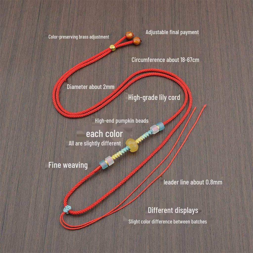 Плетеное макраме ожерелье с кристаллом авантюрина и подвеской из тыквенного нефрита