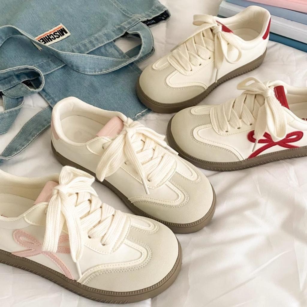 Милые маленькие белые туфли женские весенне-летние новые универсальные нишевого дизайна легкие студенческие кеды