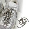 Pack of 2 Shoe Pendant Bag Pendant Fashionable Beaded Shoe Clip Bowknot Shoe Charm Suitable for Handbag Backpack Bag