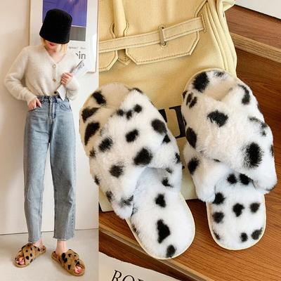 Плоские пушистые меховые тапочки женские цветные теплые меховые тапочки с перекрестными ремешками женские зимние шлепанцы домашние тапочки для дома напольная обувь