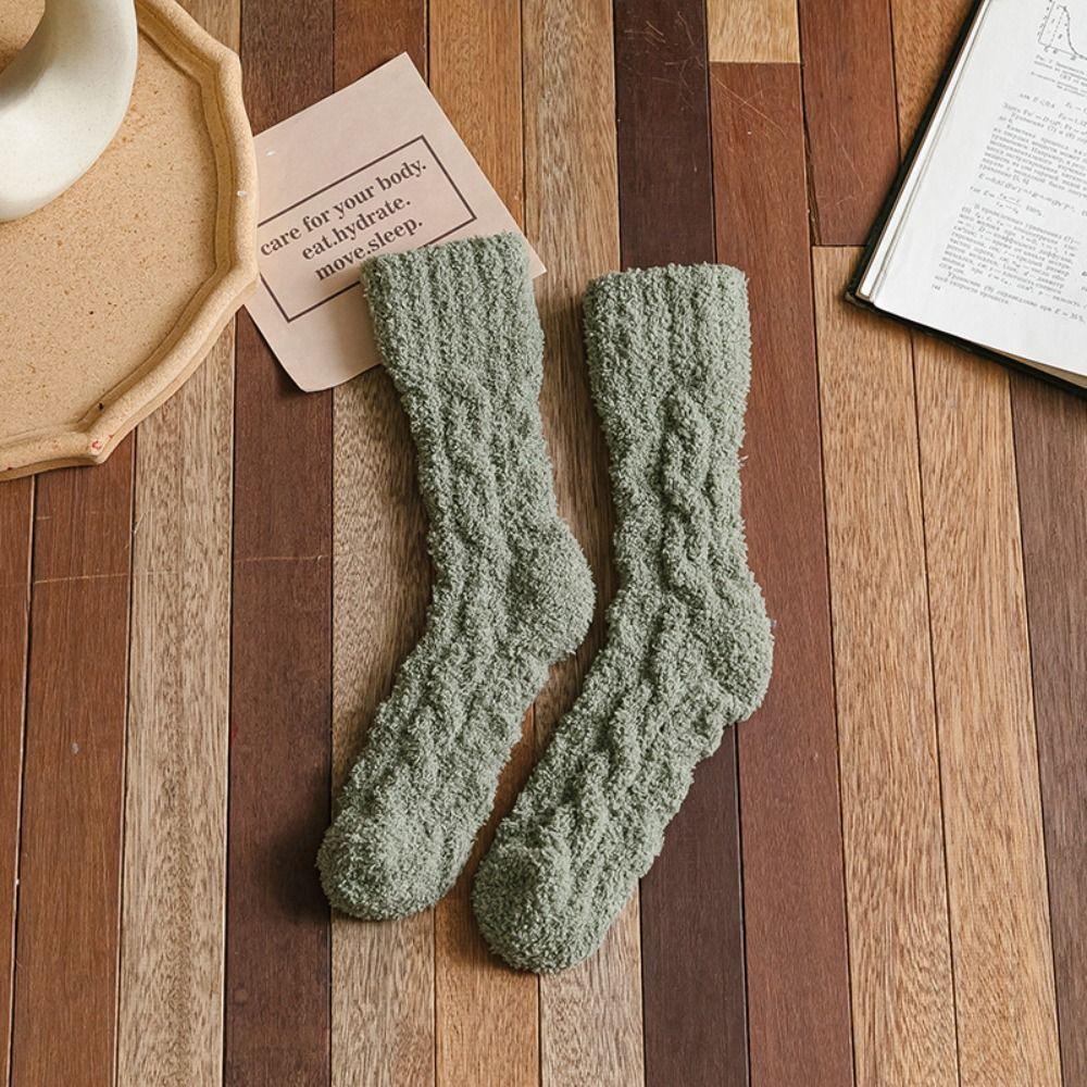 Утолщенные дышащие удобные теплые носки средней длины Harajuku Hosiery Coral Velvet Man Socks