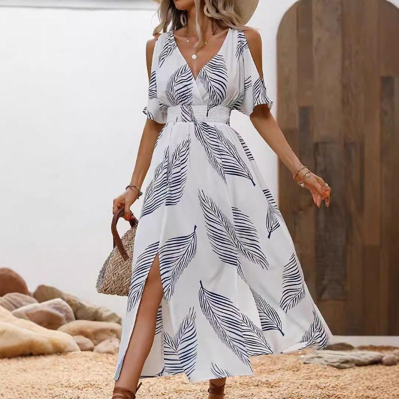 Женское летнее платье с принтом листьев, V-образным вырезом и разрезом на плече