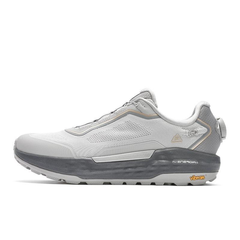 Fila Boa Explorer 2 Slip-On Минималистичные Универсальные Горного Стиля Дышащие Низкие Кроссовки для Активного Отдыха Мужская Обувь Лунно-Серый A12M431205FLR