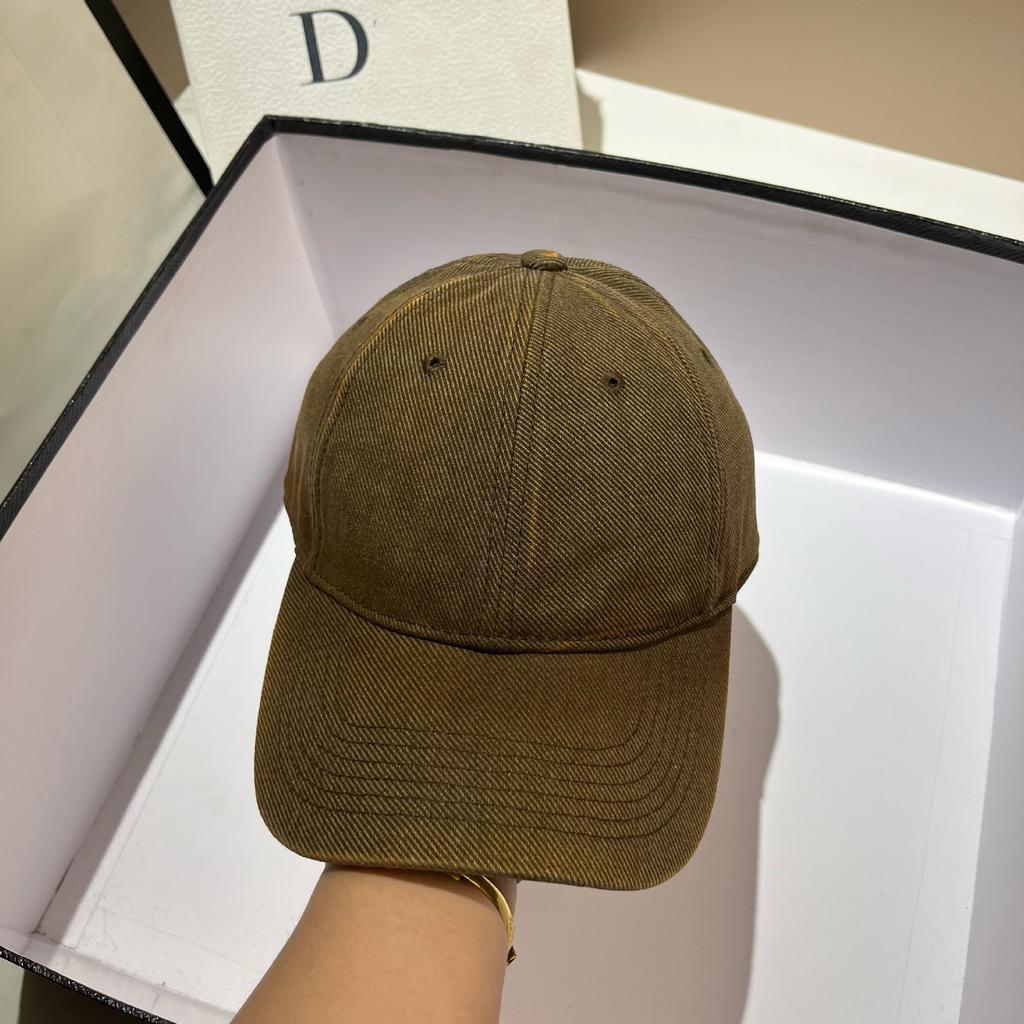 Ins youth leisure sports cap spring and summer gradual change spray color hard top baseball cap outdoor student cap women