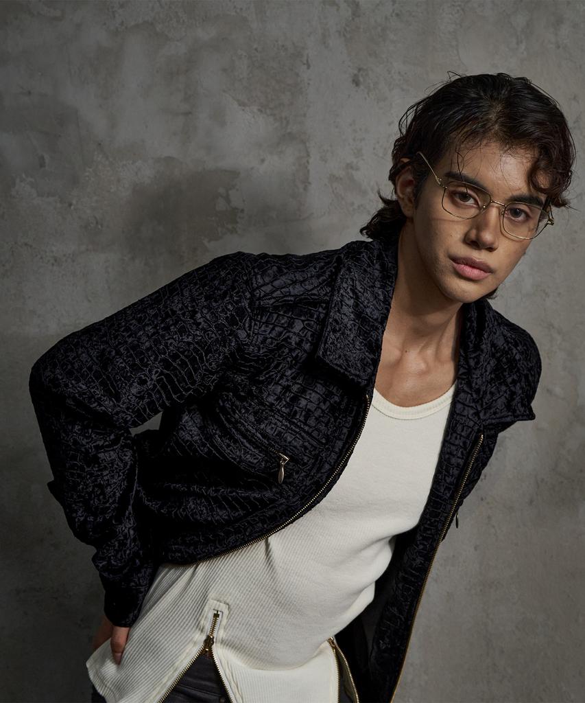 LAENGMUEO Aaron Crocodile Embossed Velvet Jacket (Black)
