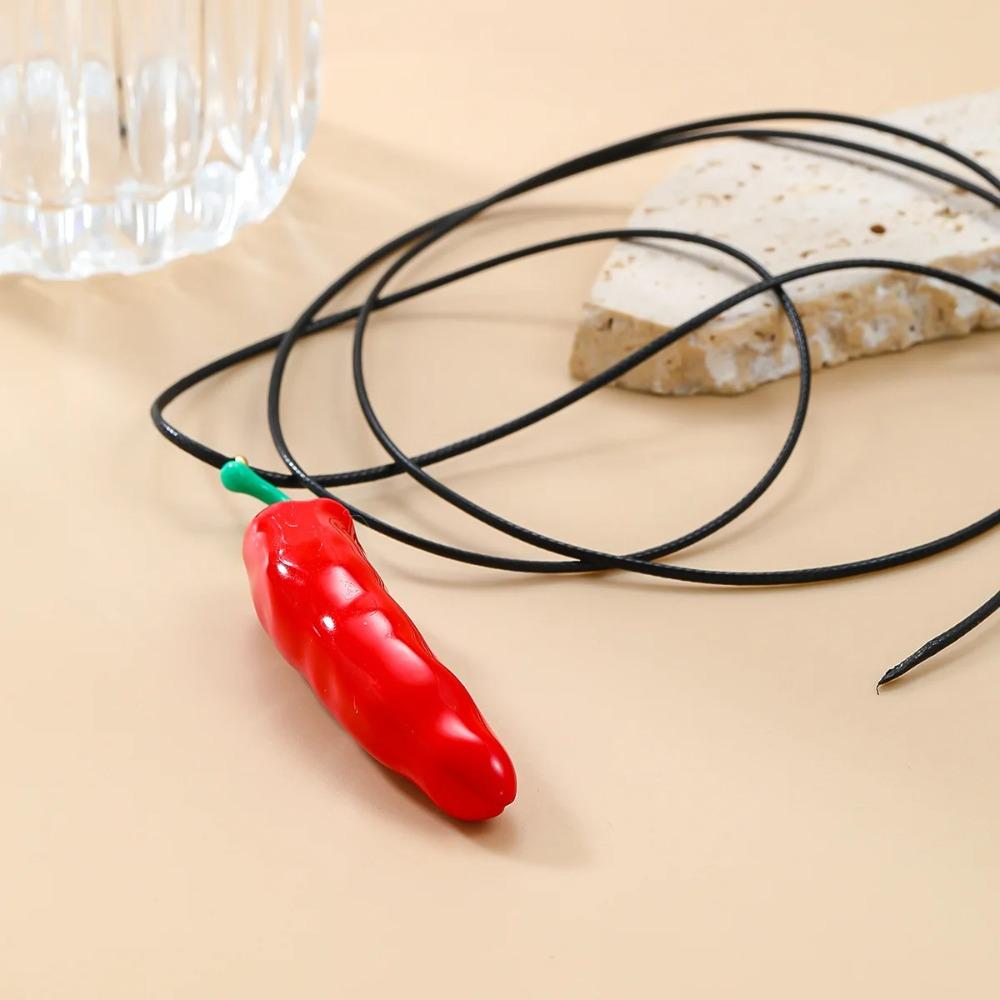 Simple Simulated Chili Necklace Cute Simulated Vegetable Collar New Red Pepper Pendant Necklace