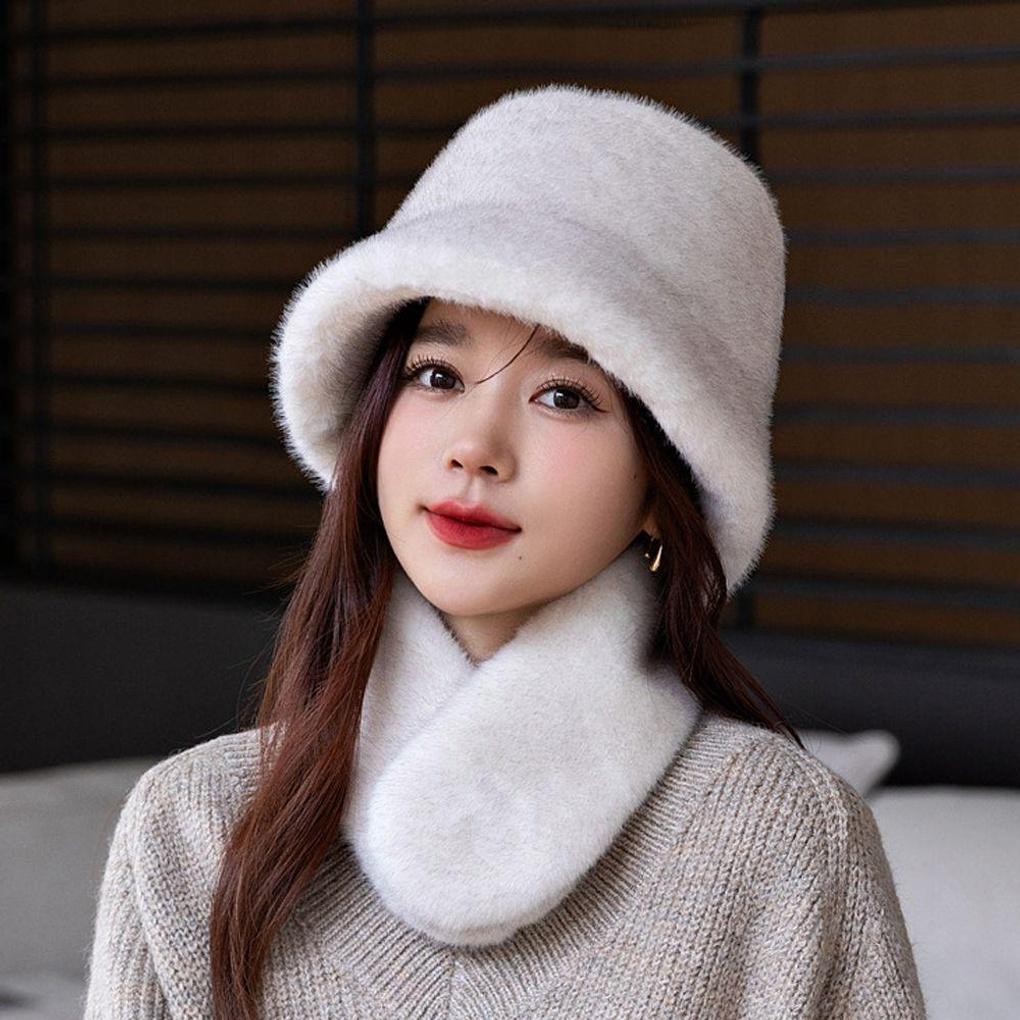Mink Faux Fur Winter Golf Bucket Hat + Muffler