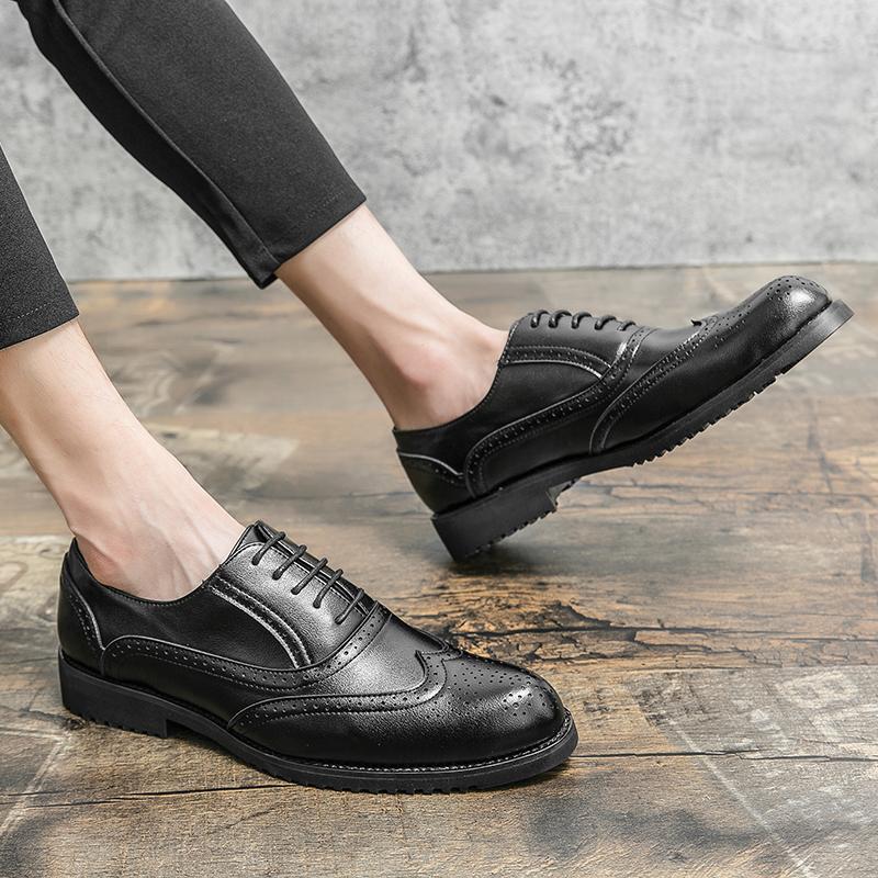 Mens British Brogues Leather Shoes Luxury Brand Men Business Dress Shoes Casual Social Shoe Male Wedding Footwear Zapatos Hombre