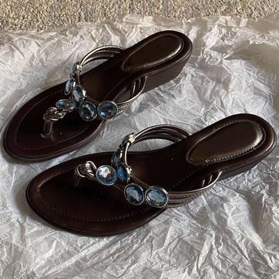 Женская обувь – Сандалии