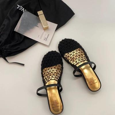 Женская обувь – Сандалии