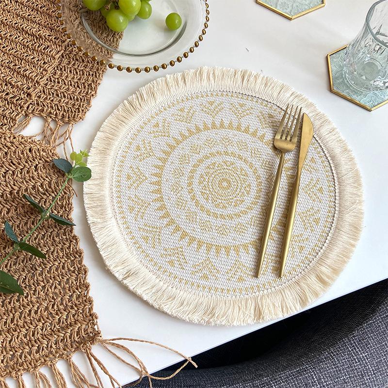 Set of 4 Boho Woven Round Placemat Handmade Table Mats Woven Jute Tassel Mat RetroTable Decor Fringe Coffee Mat Fur Ball Dining Mat Pompom Home Decor