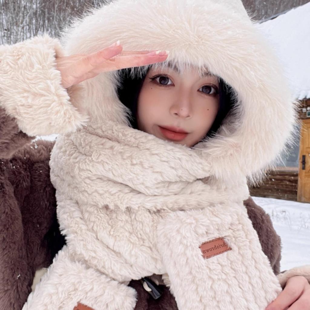 Plush Hat Winter New Hat Scarf Gloves Three Piece Set Integrated Korean Version Cute Thickened Velvet Warm Travel