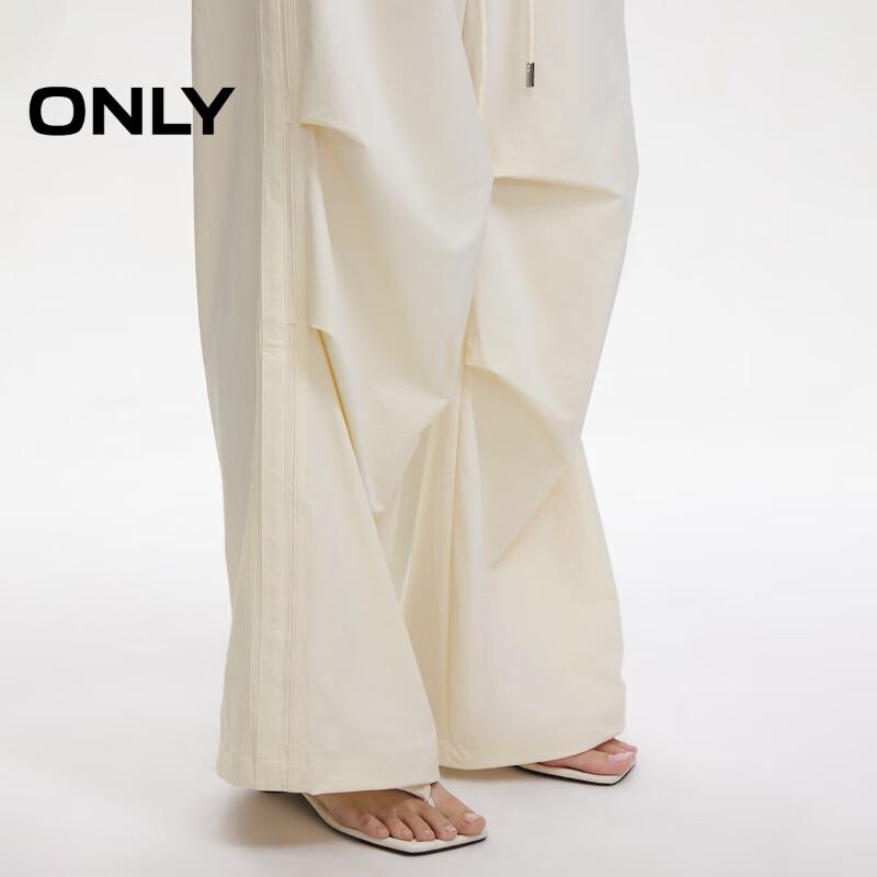 ONLY Women's High-Waist Pleated Cargo Pants