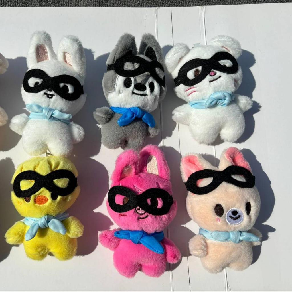 Брелок-кукла Ли Лунфу от Stray Kids PILOT5 FM Field Week