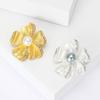 Fashion Versatile Alloy Enamel Flower Brooch Simple Retro Women'S Suit Coat Corsage Ornament Pin