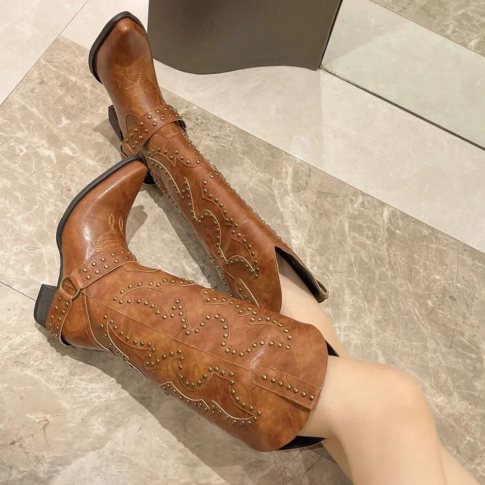 2025 Большой размер 42 Ретро стиль Майяр Коричневые ковбойские сапоги Женские Панк заклепки Массивный каблук До колена Западные Мотоциклетные сапоги Обувь