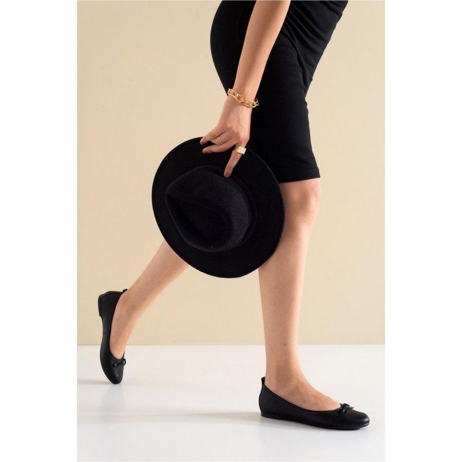 Женские повседневные туфли на плоской подошве из натуральной кожи