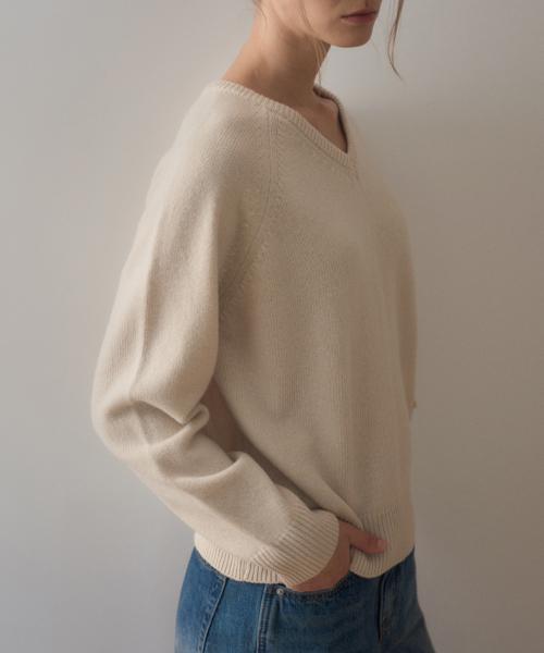 HAINT Cluede Fine Wool V-Neck Knit_Ivory