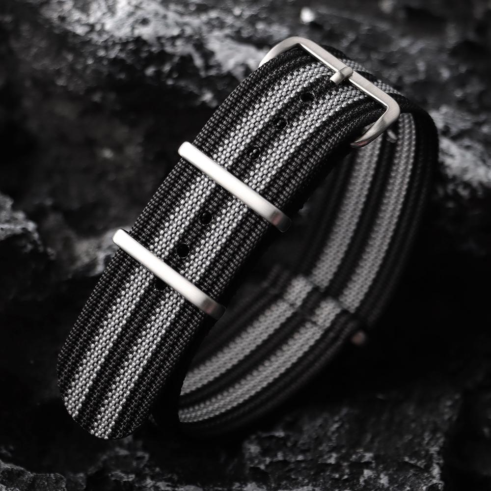 Высококачественный ребристый нейлоновый ремешок для часов 18 мм 19 мм 20 мм 22 мм Удобные ремешки для часов Петля Милитари Моющийся ремень для мужчин Ремешки для часов