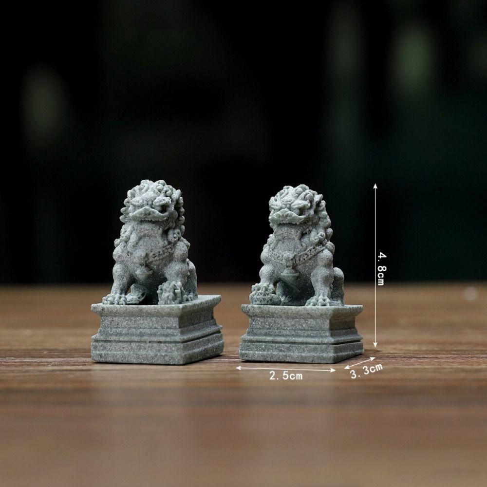 2Pcs Traditional Craft Awakening Lion Statue Sandstone Feng Shui Figurine Landscape Decoration