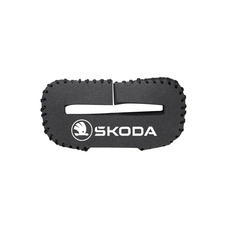 BEVX4 For New Skoda Octavia Kodiaq Fabia Safety Belt Buckle Cover for Anti-collision and Anti-scratch Protection Leather Cover lmjp0