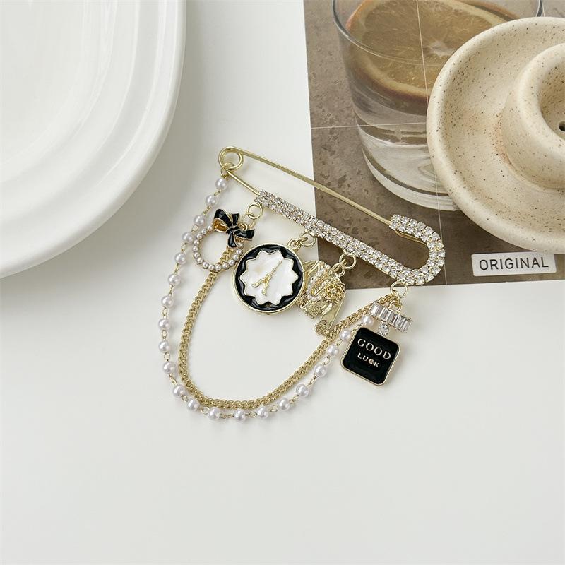 Camellia Pearl Flower Brooches For Women'S Clothing Brooch Gift For Girl Friend Accessories For Jewelry