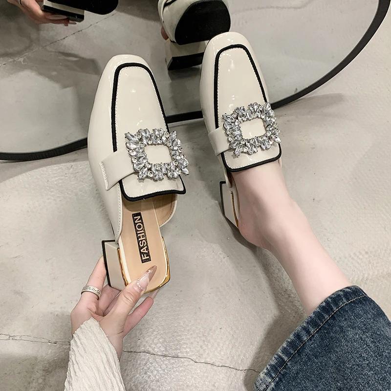 Новые модные женские туфли-мюли с кристаллами на среднем каблуке, толстые тапочки, летние роскошные шлепанцы, модные босоножки с открытой пяткой, туфли-лодочки, женские шлепанцы