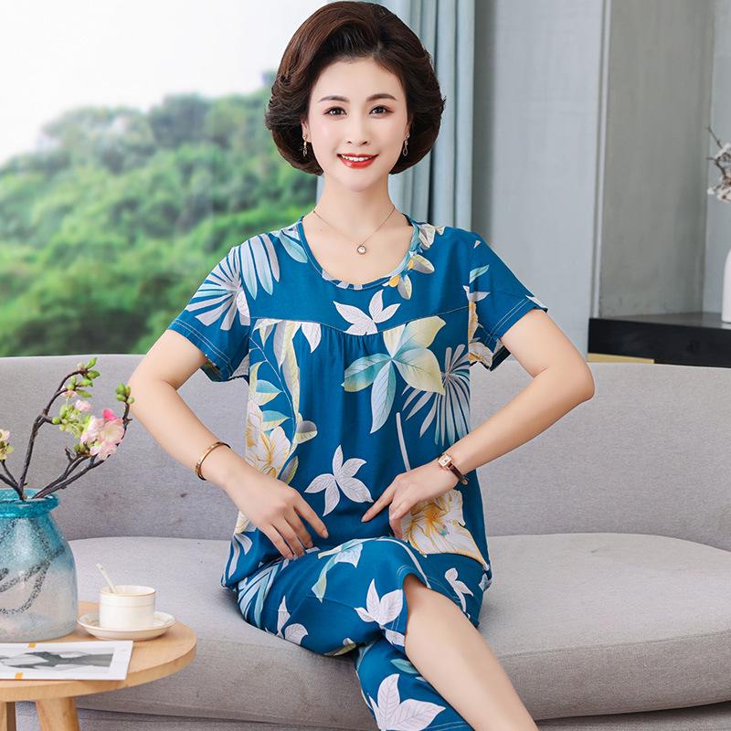 Женский летний хлопковый пижамный комплект больших размеров для женщин среднего и пожилого возраста - Домашняя одежда с короткими рукавами, подходящая для ношения на улице