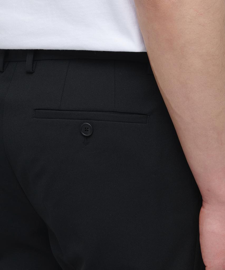 MUSINSA STANDARD Lightweight Skinny Hidden Elastic Waist Crop Slacks [Black]