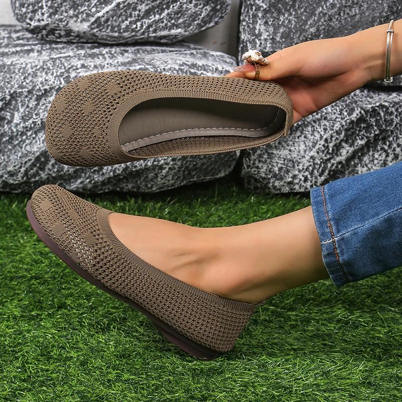 Hot Selling Women's Round Toe Flats Solid Color Knitted Slip-On Shoes Casual Breathable Ballet Flats Women's Mesh Flats Loafers