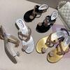 Summer Korean Version Clip Toe Sandals for Casual Wear with Rhinestone Sandals On The Outside