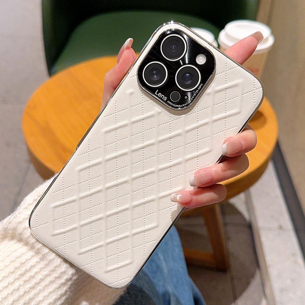 For iPhone 15 Pro Case Electroplated Silver Edge Rhombus Pattern PC + PU Leather Phone Back Cover
