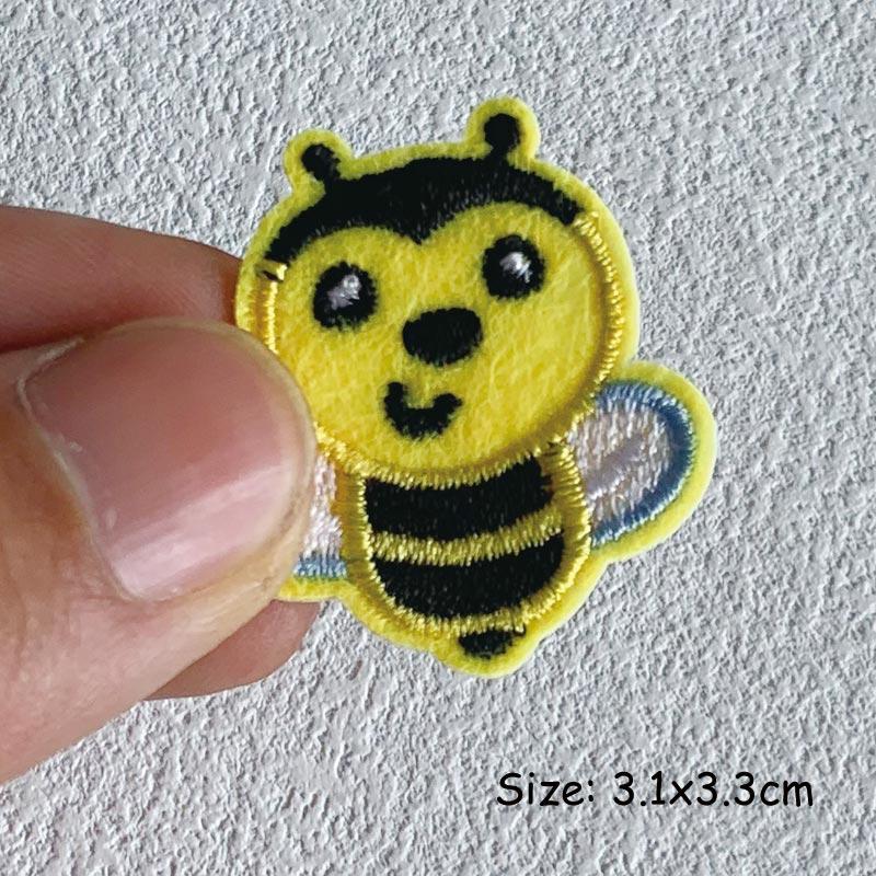 Cartoon Animals Embroidered Iron Patch For Clothing DIY Striped Sewing Patch