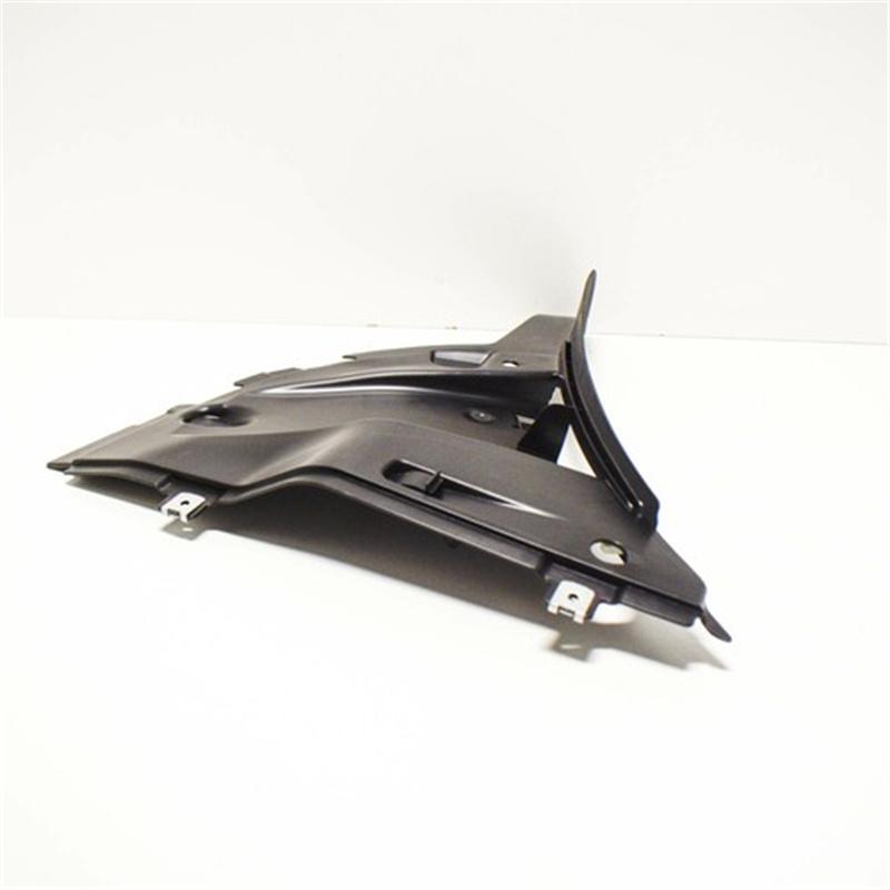 Suitable for Porsche 14-18 Macan front bumper lower trim 95B825101A 1E0 95B825101E 1E0 95B825102A 1E0 95B825102E 1E0