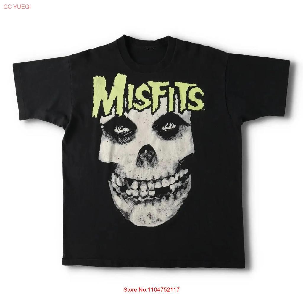 S Misfits RESURRECTION TOUR Band T Shirt Unisexs L Size Vintage eva vintage Washed Top For Everyday Wear