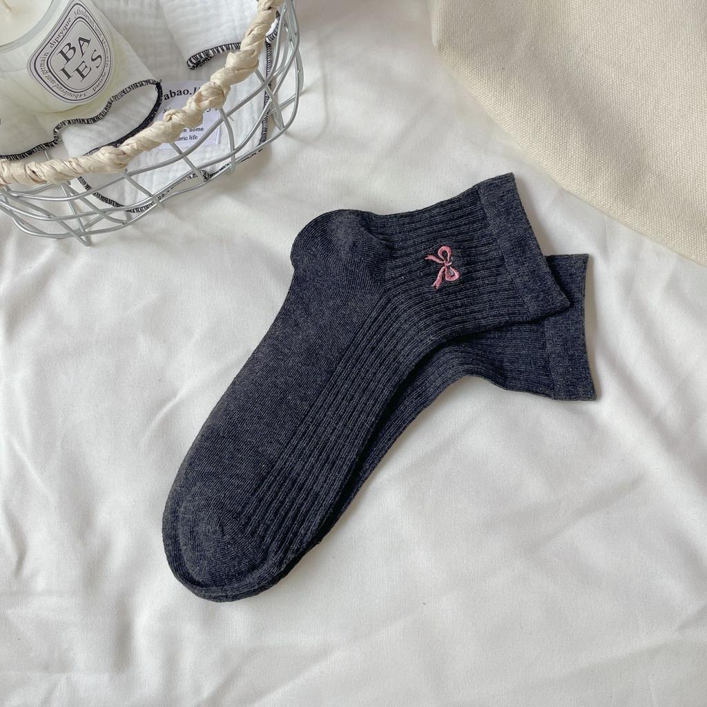 Boneless Short Tube Embroidered Bow Socks Summer Ultra-Thin Vertical Strip Breathable Ballet Socks Socks