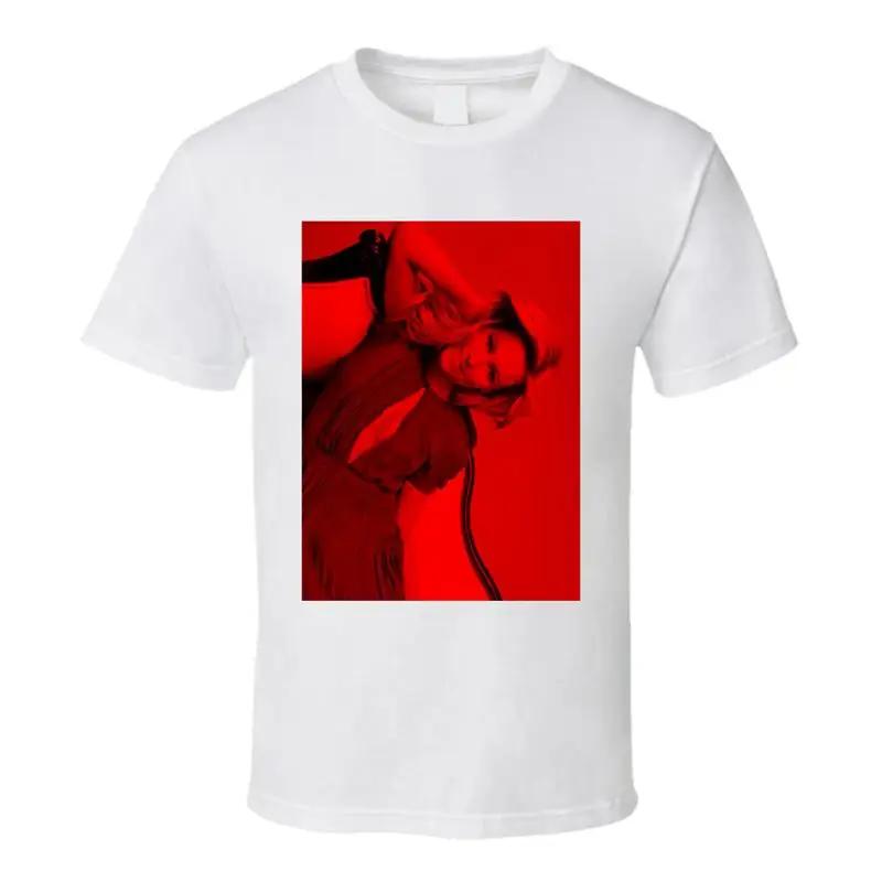 Elizabeth Banks 10 Celebs Dark Fashion T Shirt
