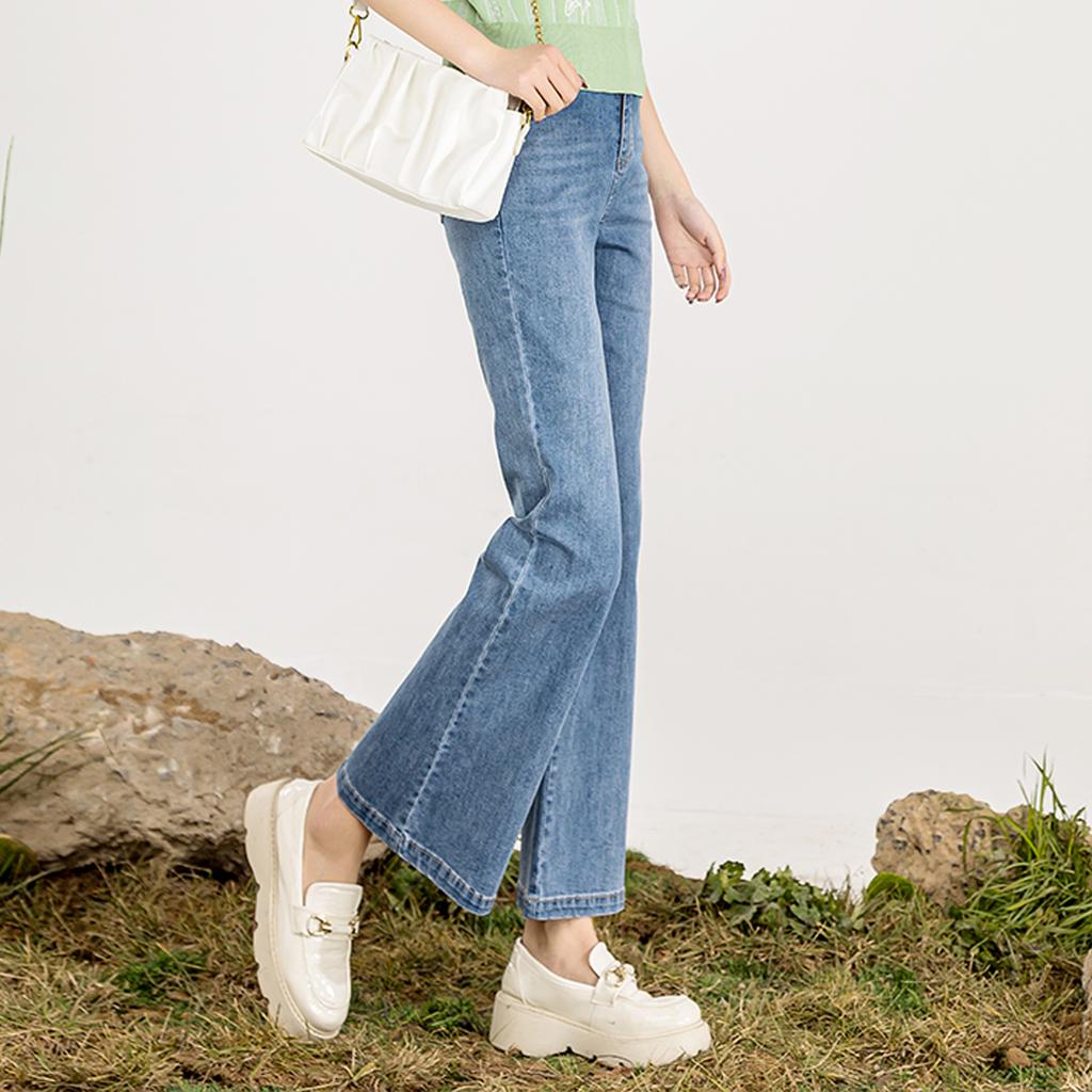 High waisted slim fit versatile micro flared jeans