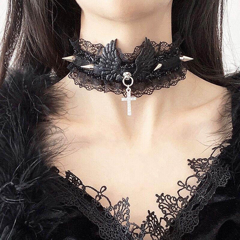 Chic Spicy Girl Leather Bell Choker Necklace – Unique Minority Design