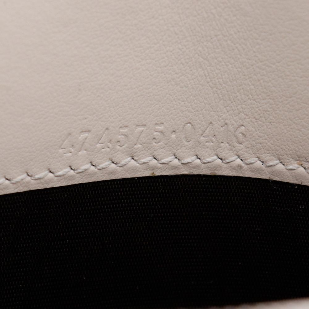 Gucci Кошелек на цепочке GG Marmont 474575 Цепочка на плечо 2-сторонний клатч Белая телячья кожа Женский Б/У