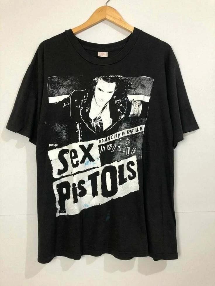 Remake Sex Pistols band Graphic Basic Black T shirt retro tee Unisex T-Shirt