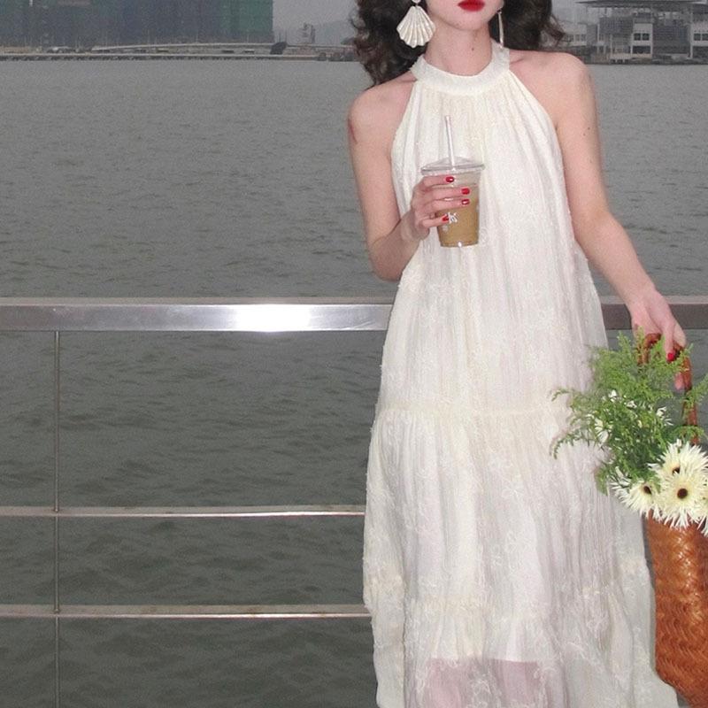 Винтажные летние платья без рукавов с подвесной шеей и кружевной вышивкой на шее