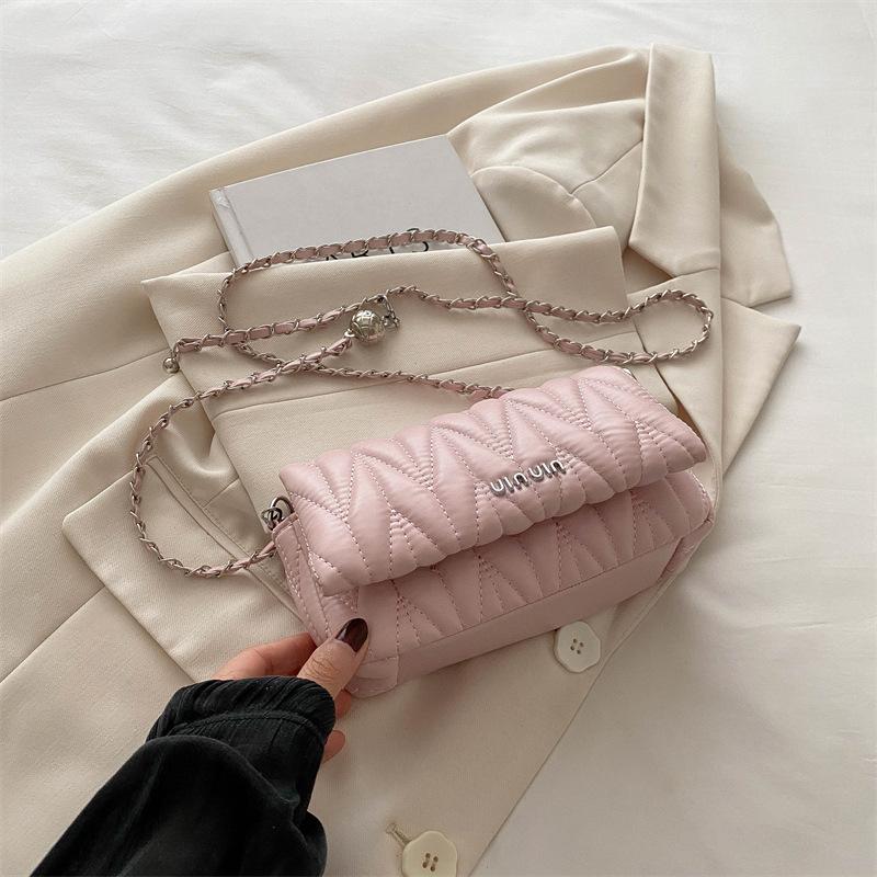 Underarm Bag New Trendy and Fashionable Wrinkled Bag French Niche Chain Bag Women's Casual Square Bag Crossbody Bag