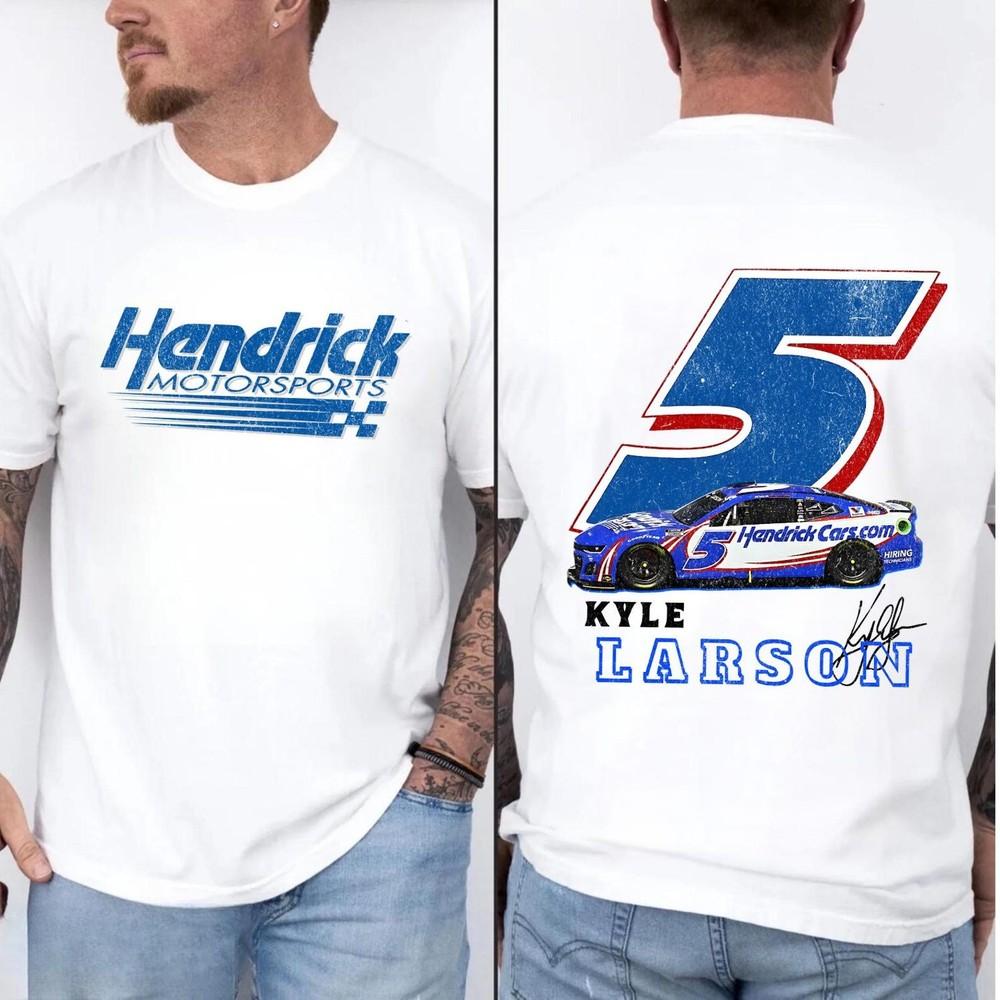 Кайл Ларсон 5 NASCAR Hendrick Motorsports Гонщик Чемпион 2025 Футболка Унисекс Футболка