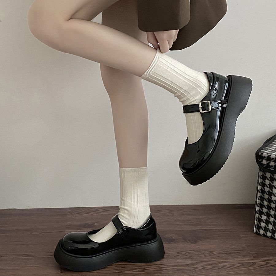 Универсальные туфли-лодочки с круглым носком в британском стиле, на платформе, из маленькой кожи, женские, новая коллекция осень 2025, французские ретро туфли Мэри Джейн