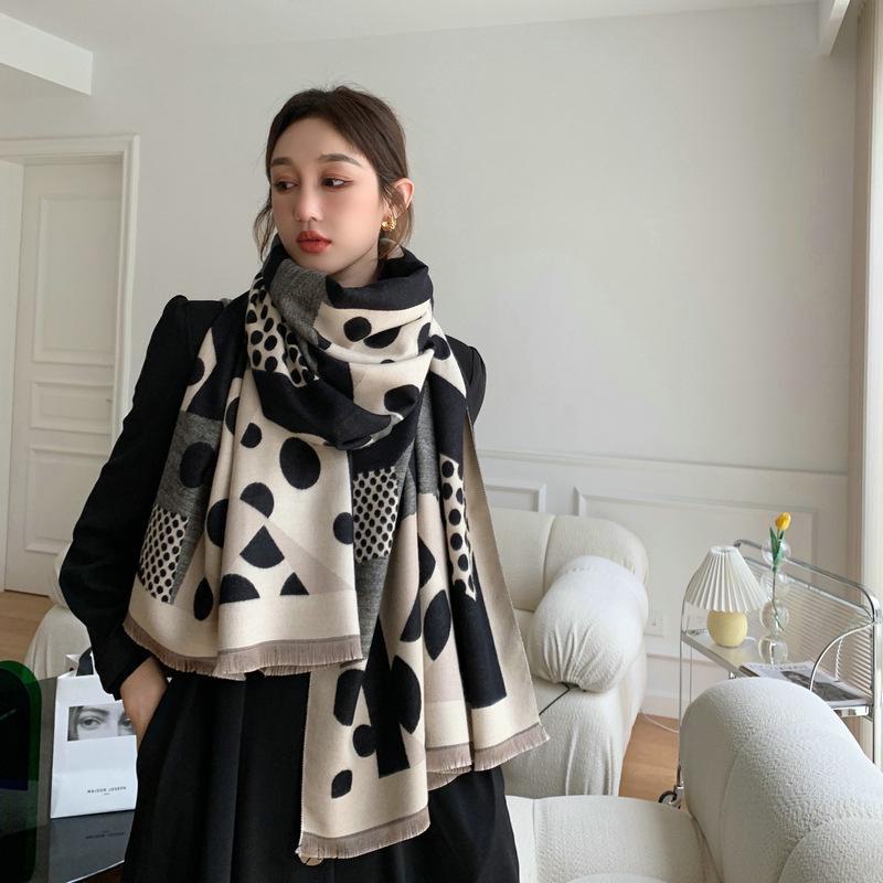 Кашемировая шаль в корейском стиле с геометрическим узором в горошек — теплый осенне-зимний шарф для женщин
