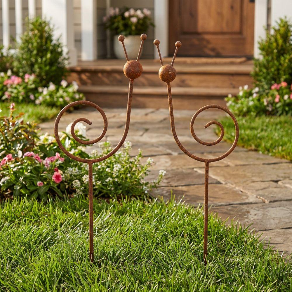 Vintage Metal Snail Garden Stake Rustproof Weatherproof Snail Shape Yard Art Iron Weather Resistant Rustic Snail Sculpture