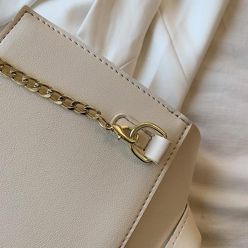 Luxury Jacket Shoulder Bag for Women PU Crossbody Bags Cute Purse and Handbag Designer Chain Crossbody Bag