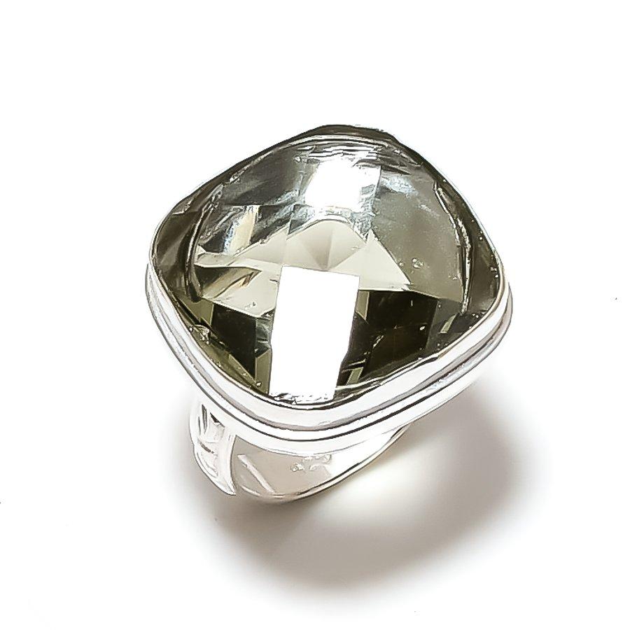 Кольцо из серебра 925 пробы с драгоценным камнем зеленый аметист, размер 7,5 м2L76