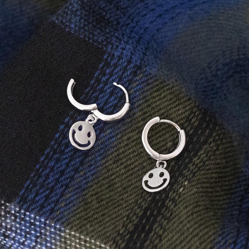 Забавные улыбающиеся лица полые серьги-кольца для девочек и женщин пирсинг ушей ювелирные аксессуары